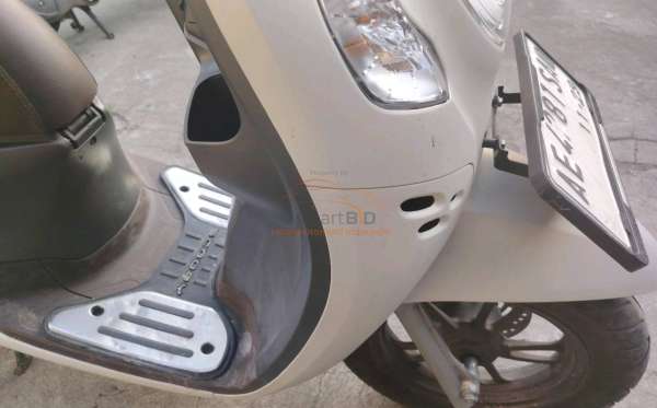 HONDA SCOOPY PRESTIGE