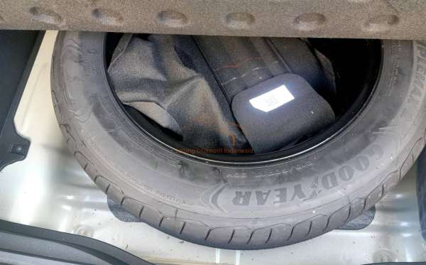 HYUNDAI CRETA PRIME AT