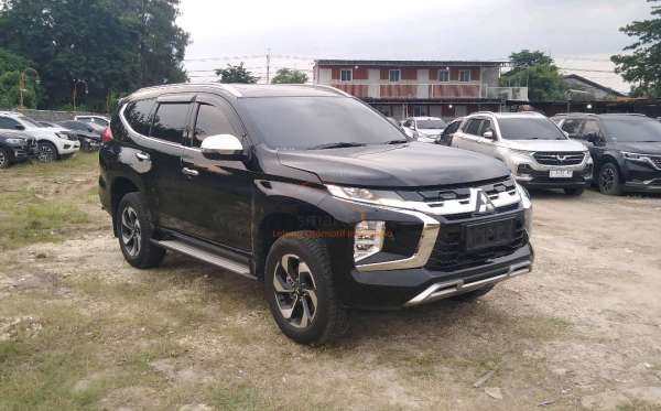 MITSUBISHI PAJERO SPORT DAKAR