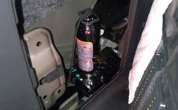 MITSUBISHI PAJERO SPORT DAKAR