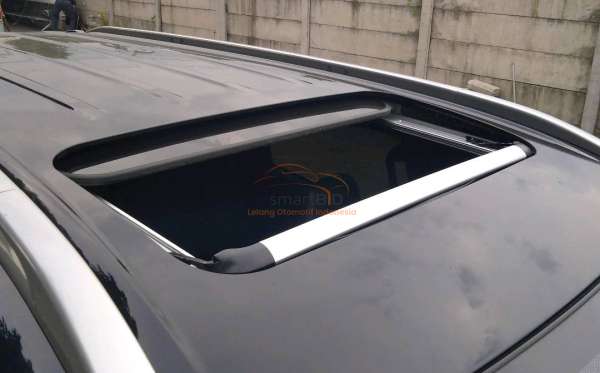 MITSUBISHI PAJERO SPORT DAKAR