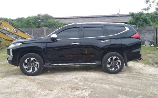 MITSUBISHI PAJERO SPORT DAKAR