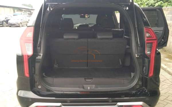 MITSUBISHI PAJERO SPORT DAKAR