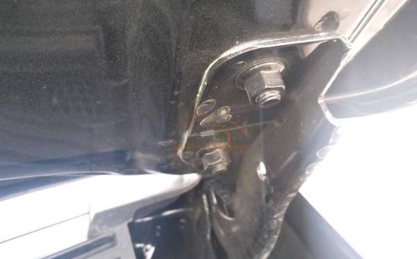 MITSUBISHI PAJERO SPORT DAKAR