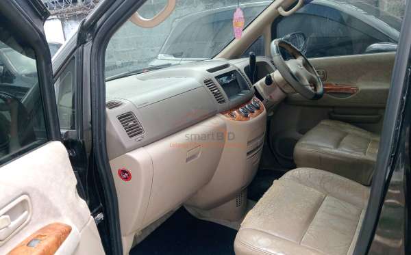 NISSAN SERENA HIGHWAY STAR