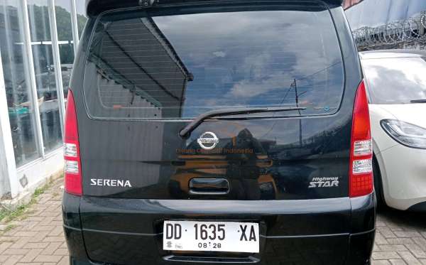 NISSAN SERENA HIGHWAY STAR