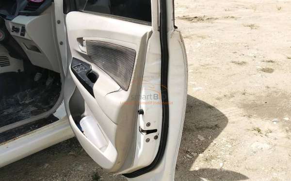 TOYOTA AVANZA