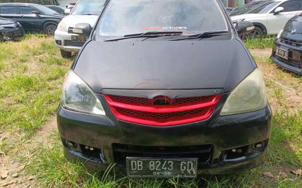 TOYOTA  AVANZA  G