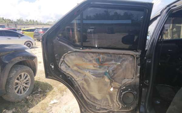 TOYOTA FORTUNER G 2.4