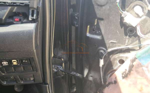 TOYOTA FORTUNER G 2.4