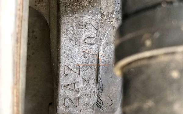 TOYOTA  HARRIER  2.4