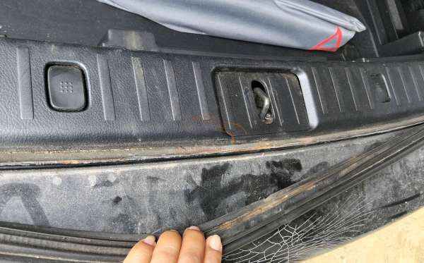 TOYOTA  HARRIER  2.4