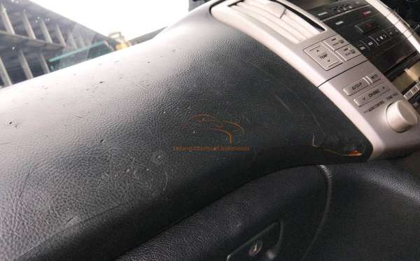 TOYOTA  HARRIER  2.4