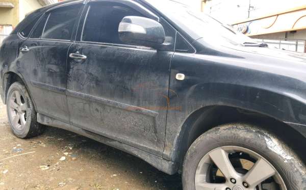 TOYOTA  HARRIER  2.4