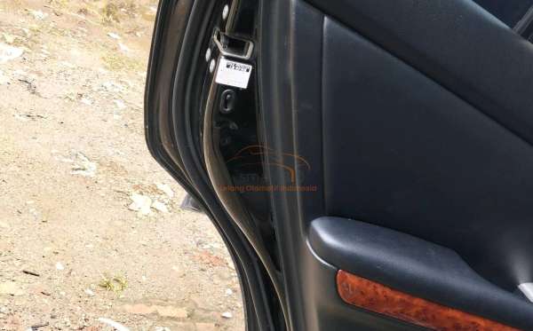 TOYOTA  HARRIER  2.4