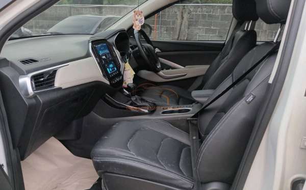 WULING ALMAZ 1.5L T LUX