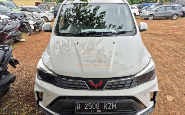 WULING CONFERO
