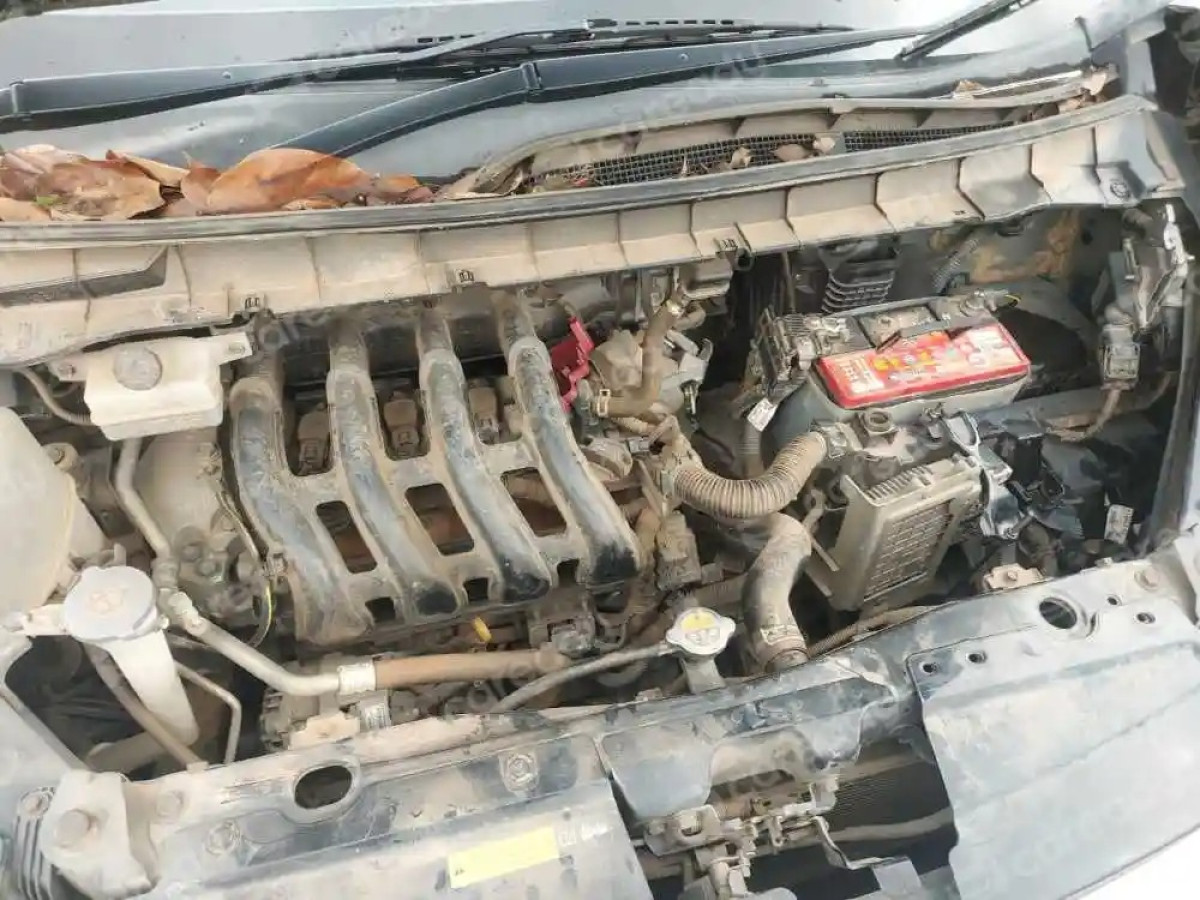 NISSAN SERENA  HIGHWAY STAR