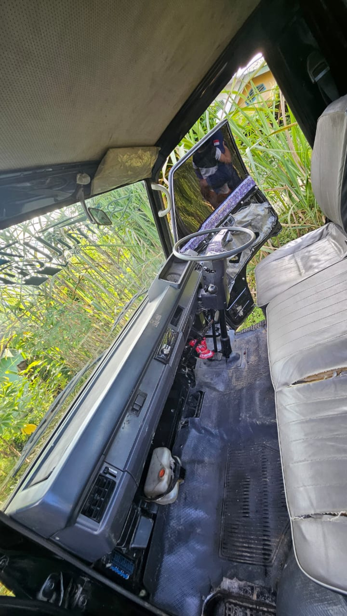 MITSUBISHI  L 300 L300 PU FB-R (4X2)