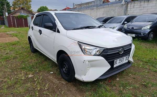 DAIHATSU AYLA 1.0 M