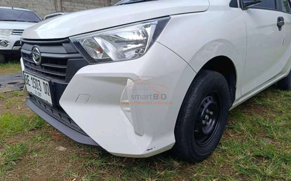 DAIHATSU AYLA 1.0 M