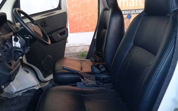 DAIHATSU GRAN MAX BLIND VAN