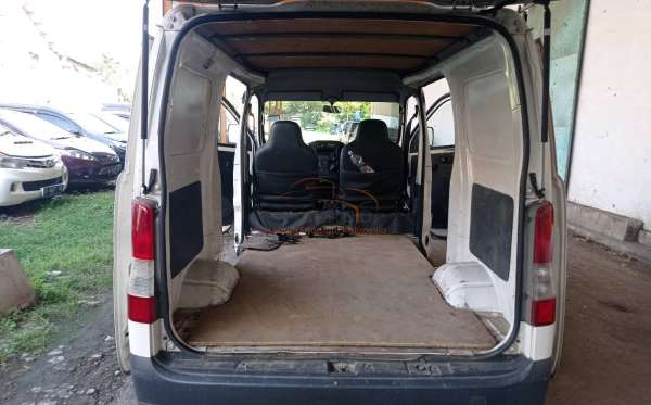 DAIHATSU GRAN MAX BLIND VAN
