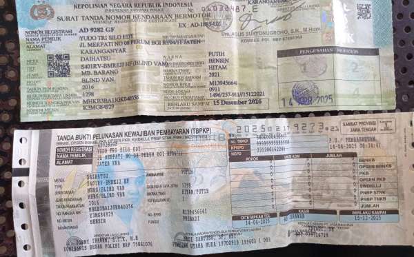 DAIHATSU GRAN MAX BLIND VAN