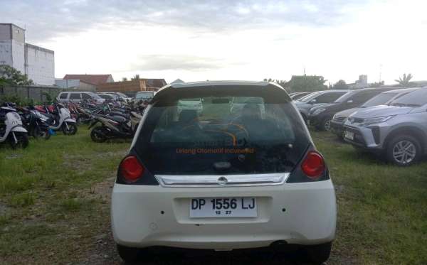 HONDA BRIO