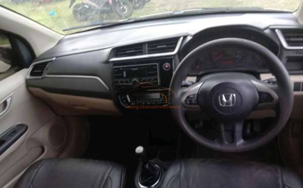 HONDA BRIO