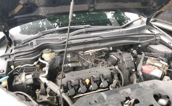 HONDA CR-V RE1 2WD 2.0 A/T