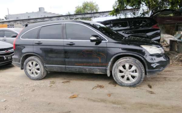HONDA CR-V RE1 2WD 2.0 A/T