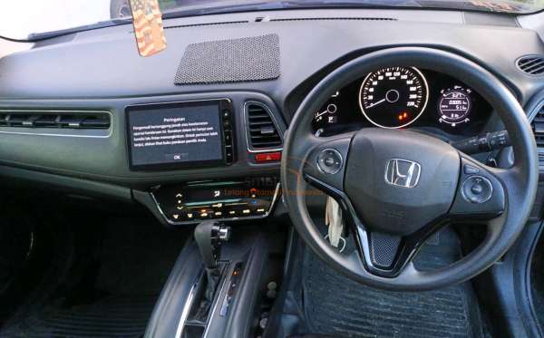HONDA HRV RU1 1.5 E CVT