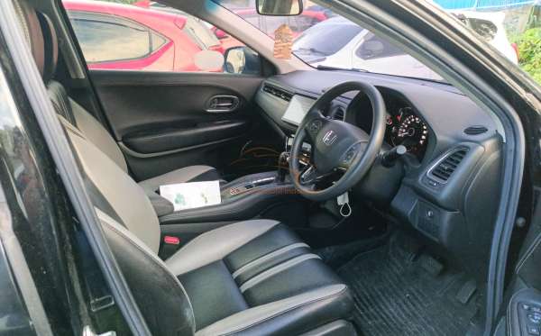 HONDA HRV RU1 1.5 E CVT