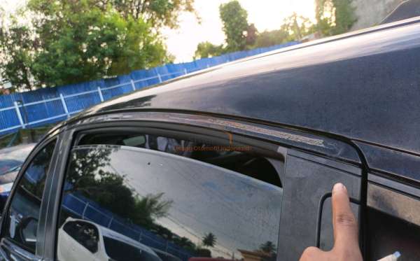 HONDA HRV RU1 1.5 E CVT