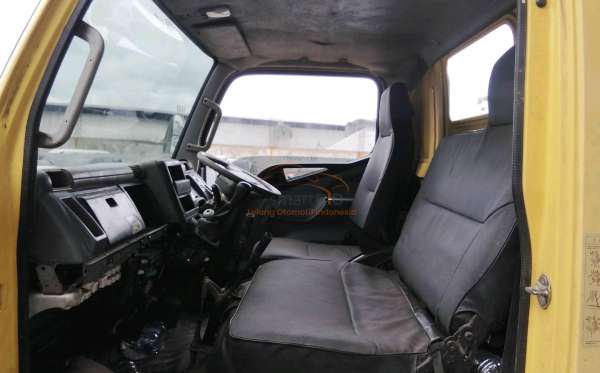 MITSUBISHI  FE  74 HD