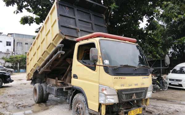 MITSUBISHI  FE  74 HD