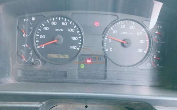 MITSUBISHI FN 62 F HD 6X4 DUMP