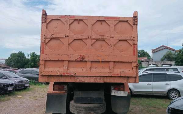 MITSUBISHI FN 62 F HD 6X4 DUMP