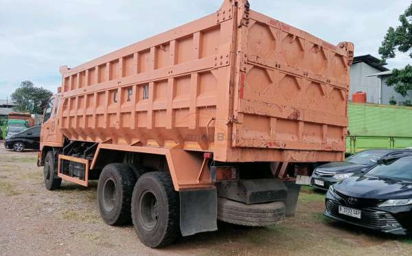 MITSUBISHI FN 62 F HD 6X4 DUMP