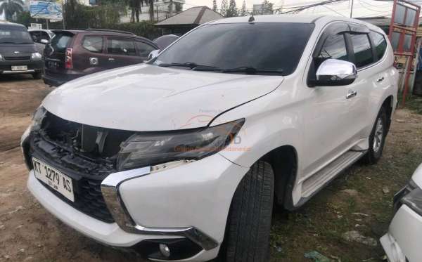 MITSUBISHI  PAJERO  SPORT 2.5L GLX (4X4)