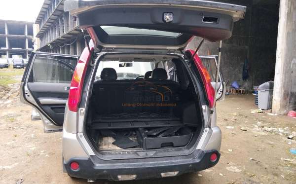 NISSAN X TRAIL XT