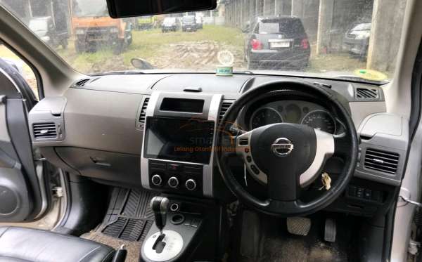 NISSAN X TRAIL XT