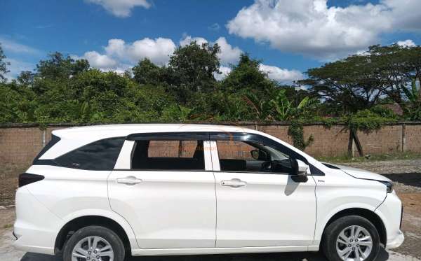 TOYOTA AVANZA 1.3 E