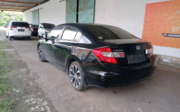 HONDA CIVIC FB3 2.0 AT
