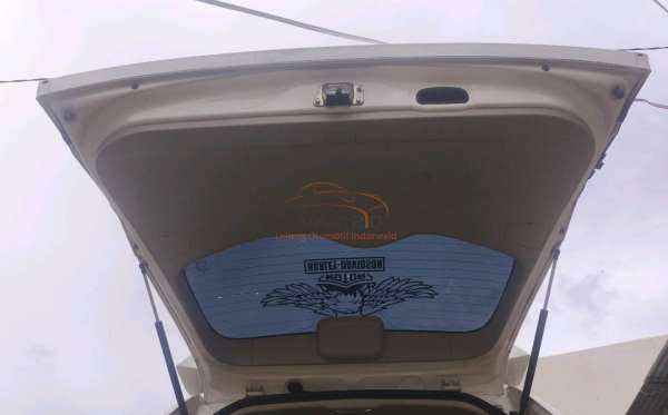 MITSUBISHI PAJERO SPORT 2.5 HP-E (4X2)