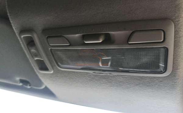 MITSUBISHI PAJERO SPORT 2.5 HP-E (4X2)