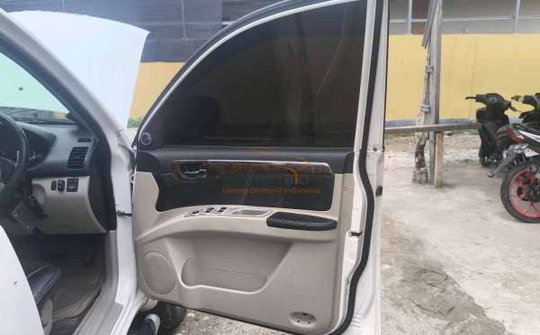 MITSUBISHI PAJERO SPORT 2.5 HP-E (4X2)