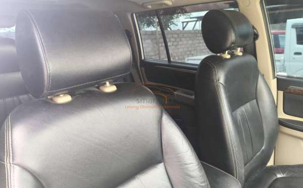 MITSUBISHI PAJERO SPORT 2.5 HP-E (4X2)