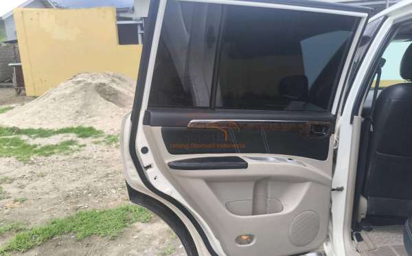 MITSUBISHI PAJERO SPORT 2.5 HP-E (4X2)